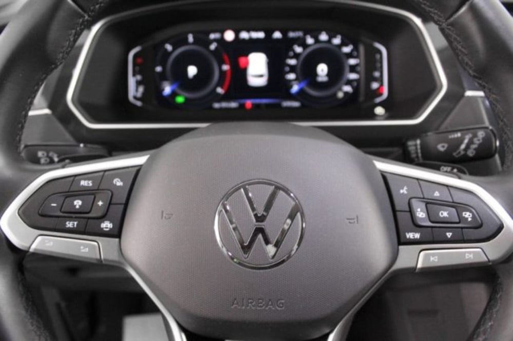 Volkswagen Tiguan usata a Novara (15)