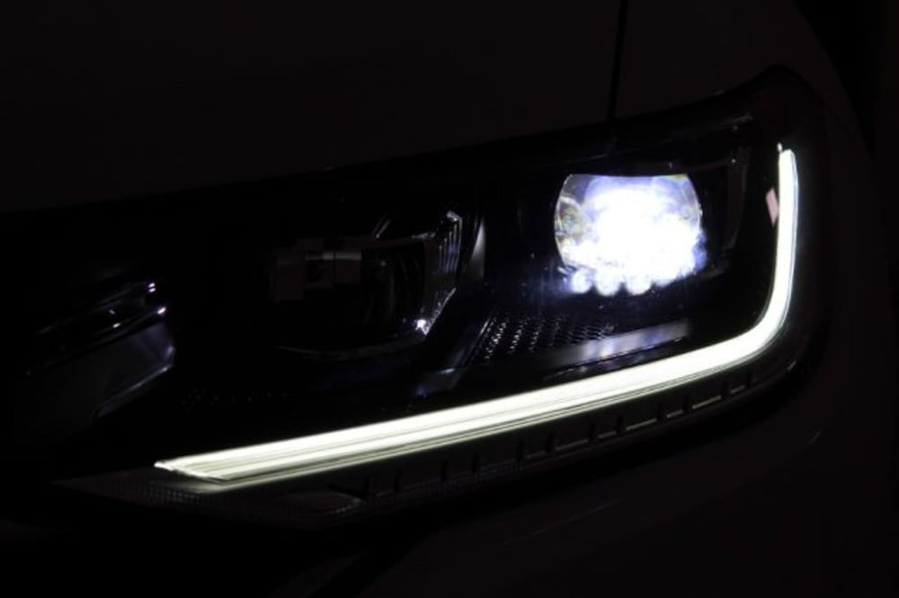 Volkswagen T-Cross usata a Novara (16)