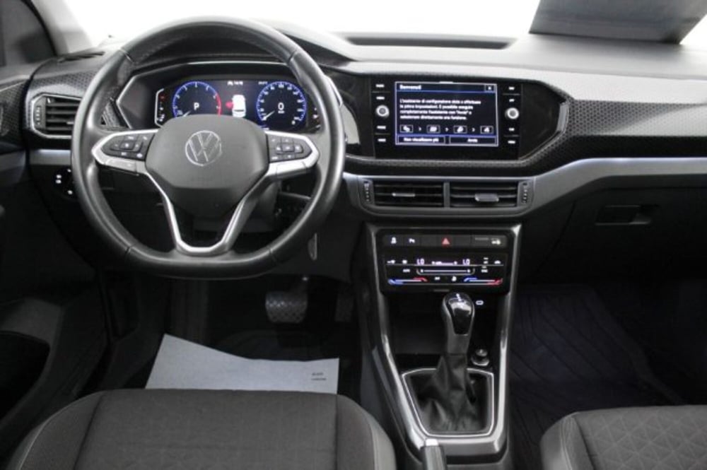 Volkswagen T-Cross usata a Novara (6)