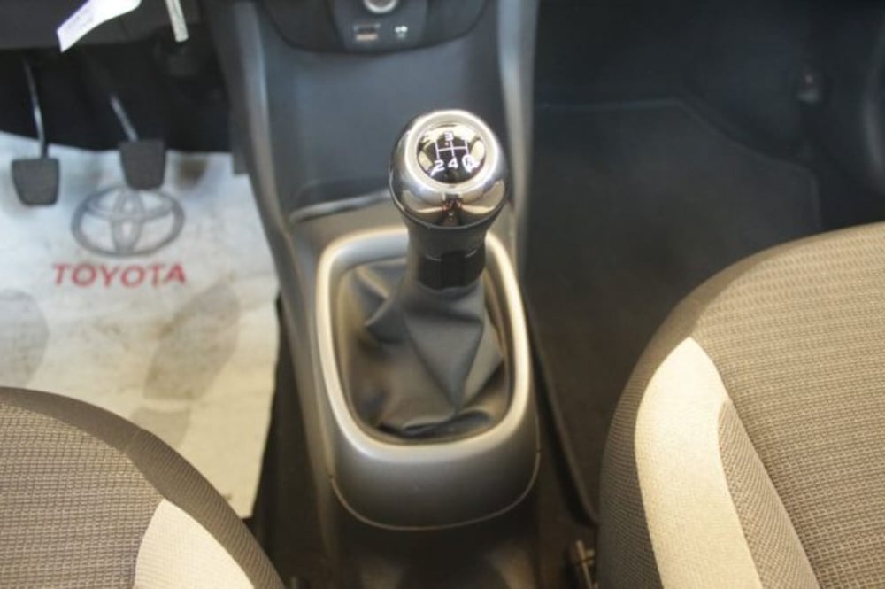 Toyota Aygo usata a Roma (16)