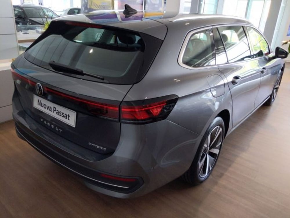 Volkswagen Passat nuova a Vicenza (4)