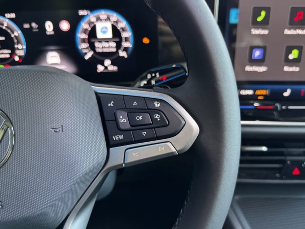 Volkswagen Passat nuova a Vicenza (17)