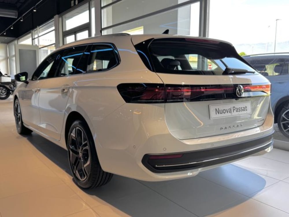 Volkswagen Passat nuova a Vicenza (5)