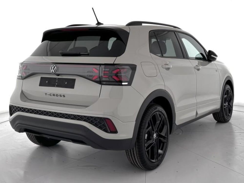 Volkswagen T-Cross nuova a Vicenza (3)