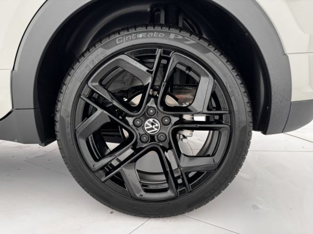 Volkswagen T-Cross nuova a Vicenza (6)
