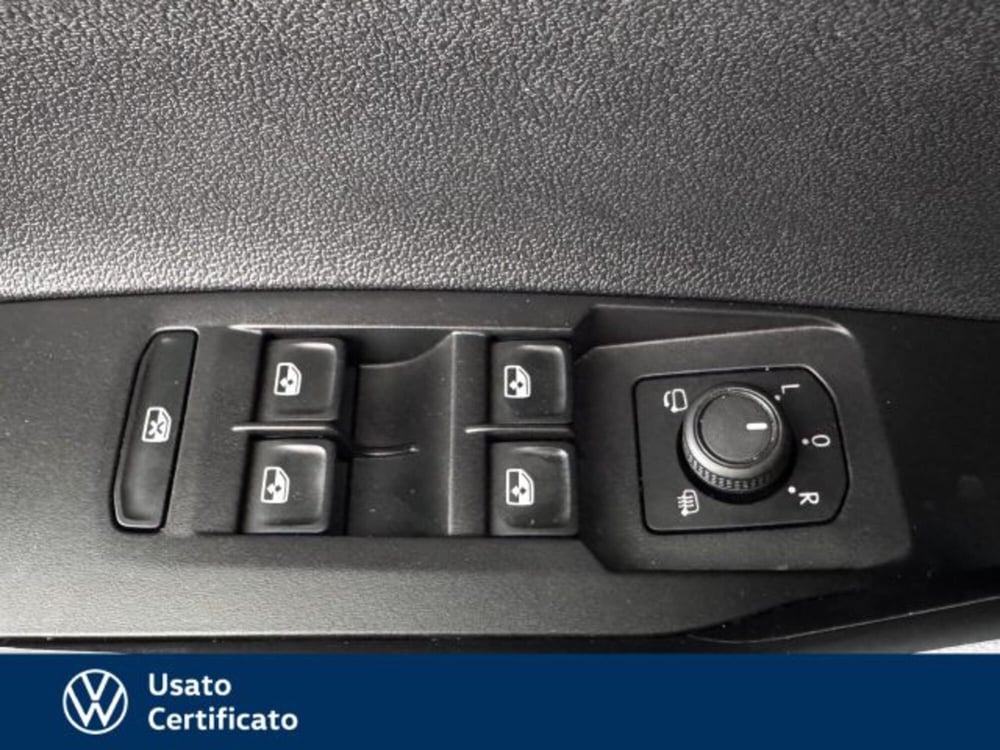 Volkswagen Taigo usata a Vicenza (11)