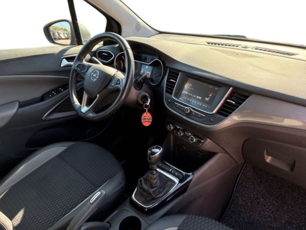 Opel Crossland X usata a Ancona (14)