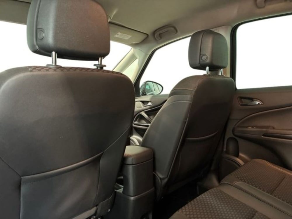 Opel Zafira Tourer usata a Ancona (17)
