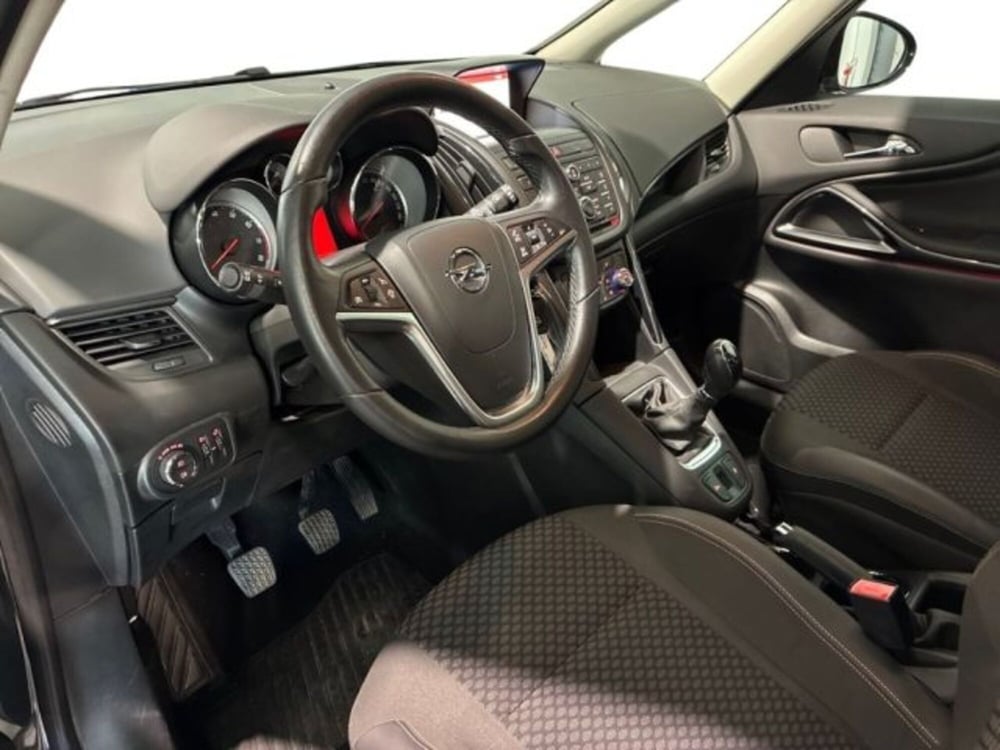 Opel Zafira Tourer usata a Ancona (9)