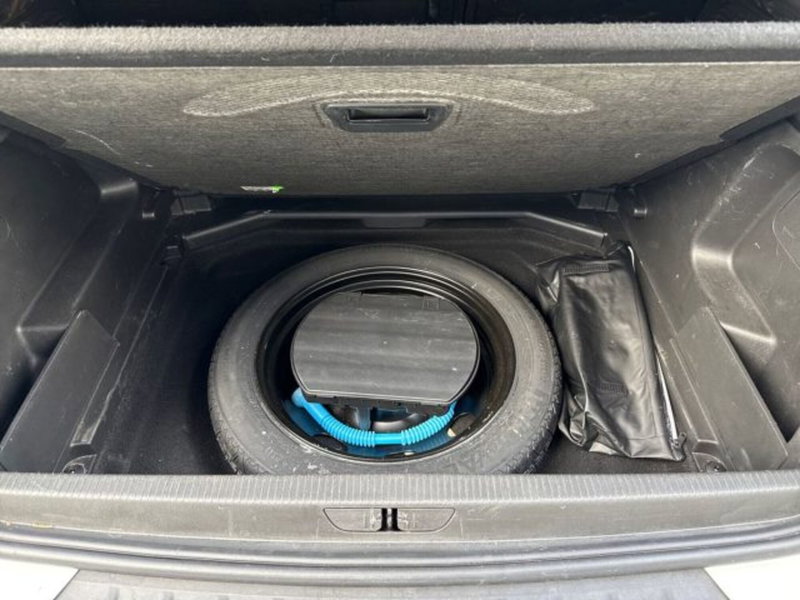 Opel Grandland X usata a Catania (8)