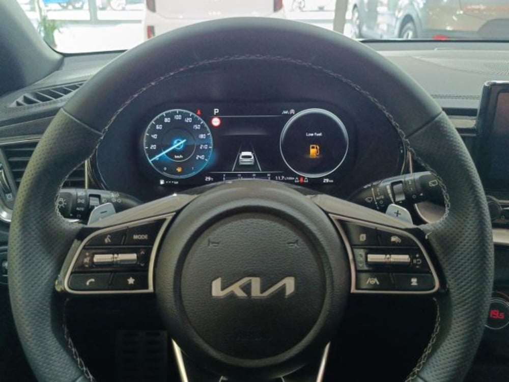 Kia ProCeed nuova a Catania (17)
