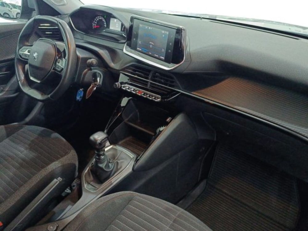 Peugeot 2008 usata a Catania (9)