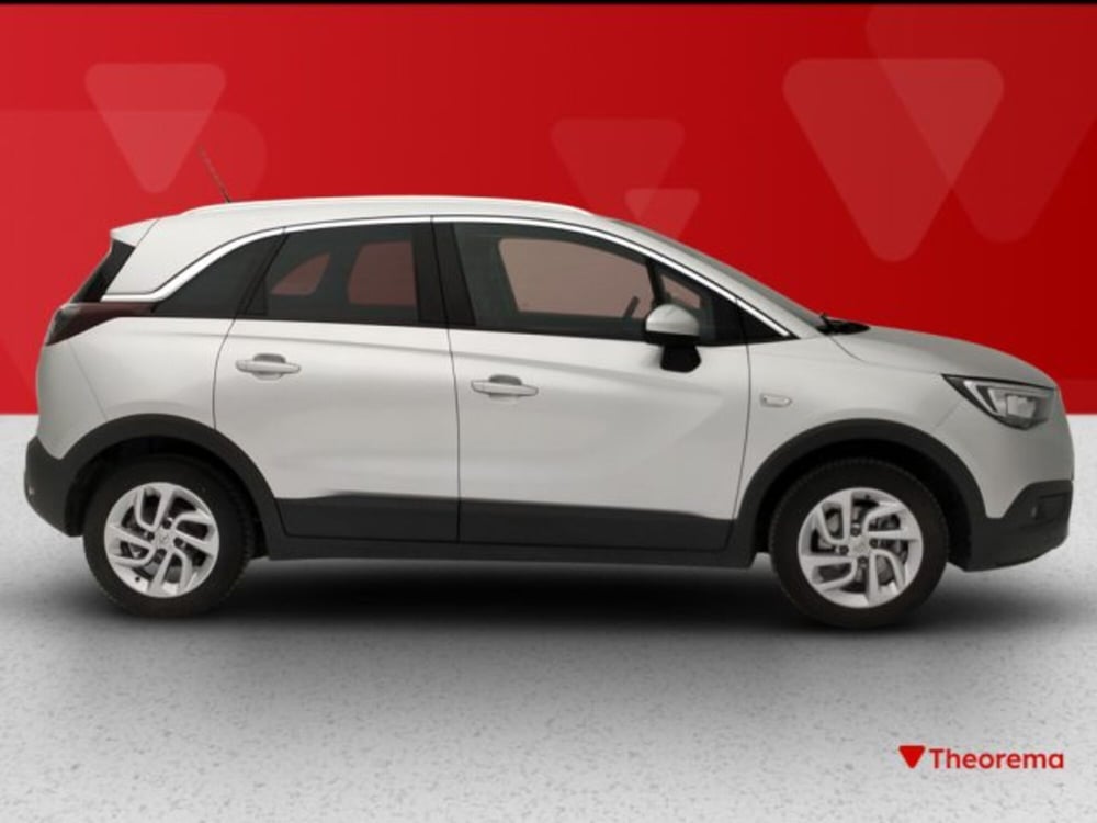 Opel Crossland X usata a Torino (6)