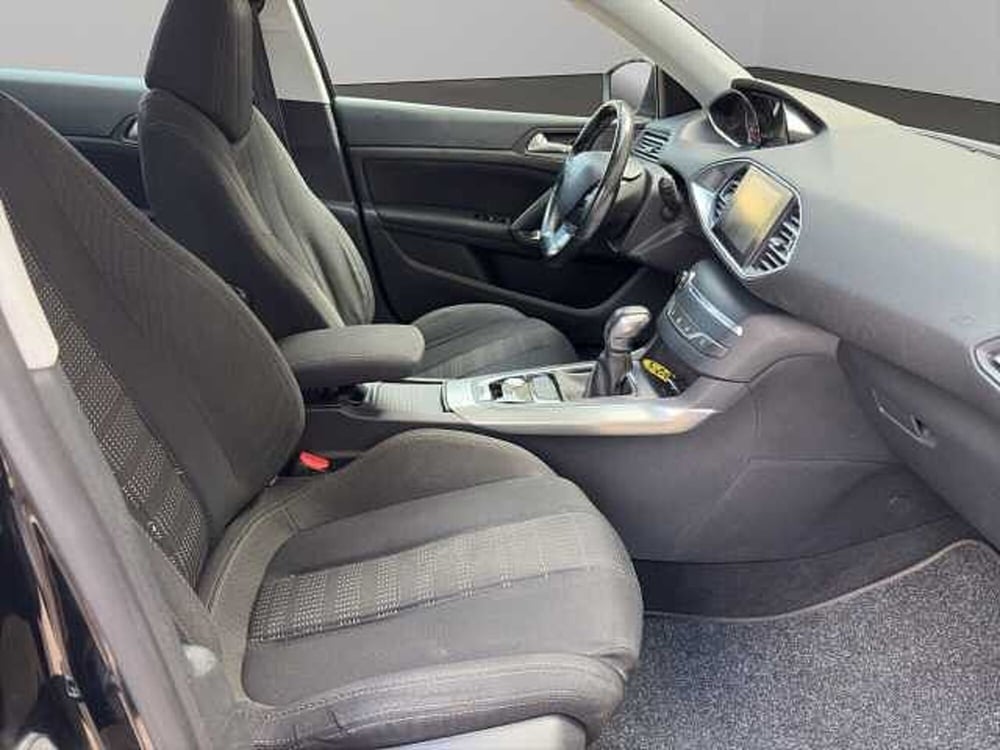 Peugeot 308 usata a Vibo Valentia (10)