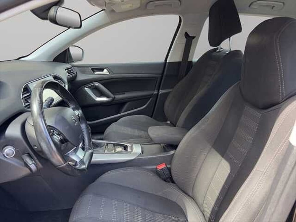 Peugeot 308 usata a Vibo Valentia (9)