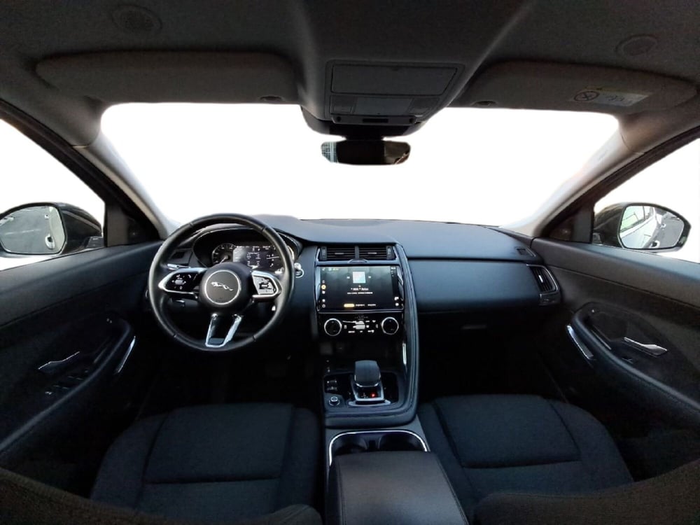 Jaguar E-Pace usata a Catania (4)