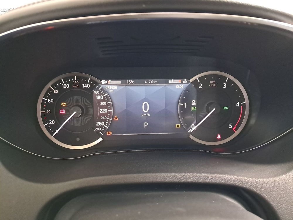 Jaguar E-Pace usata a Catania (10)