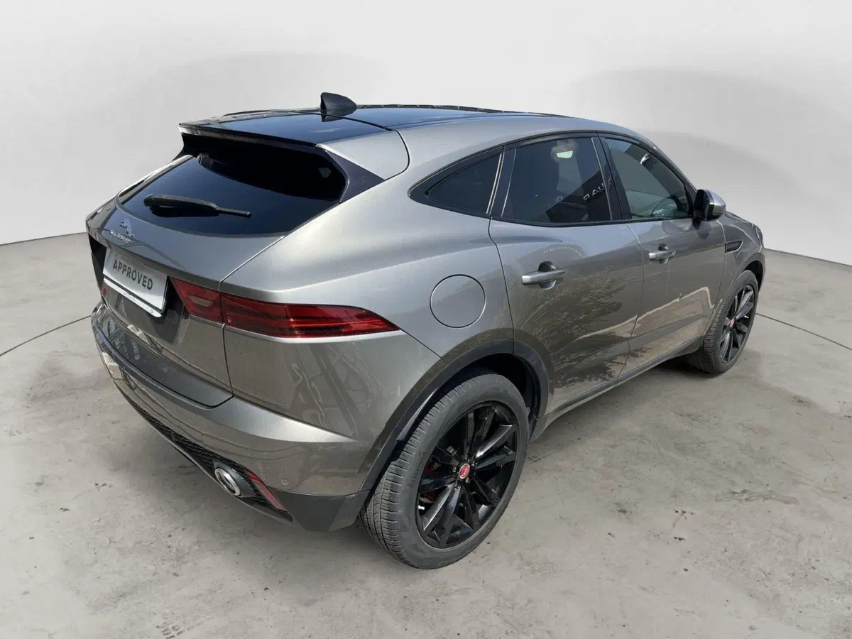 Jaguar E-Pace usata a Catania (2)
