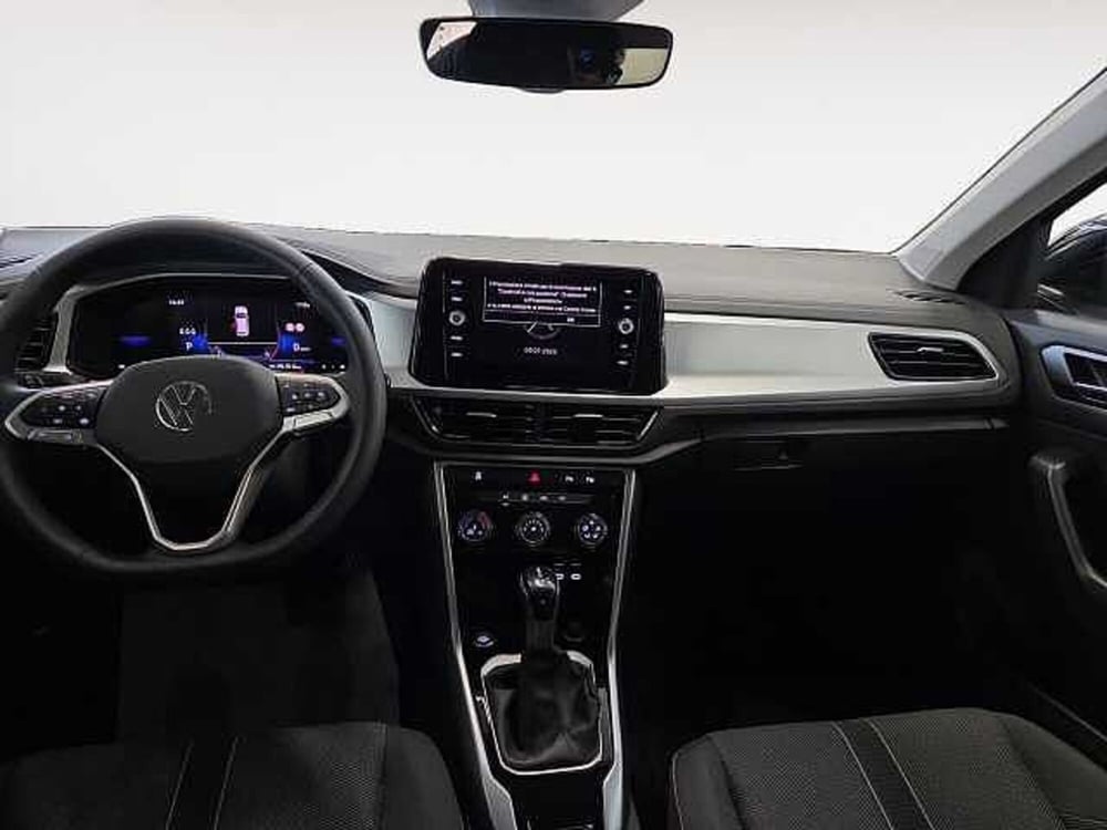 Volkswagen T-Roc nuova a Lecco (10)