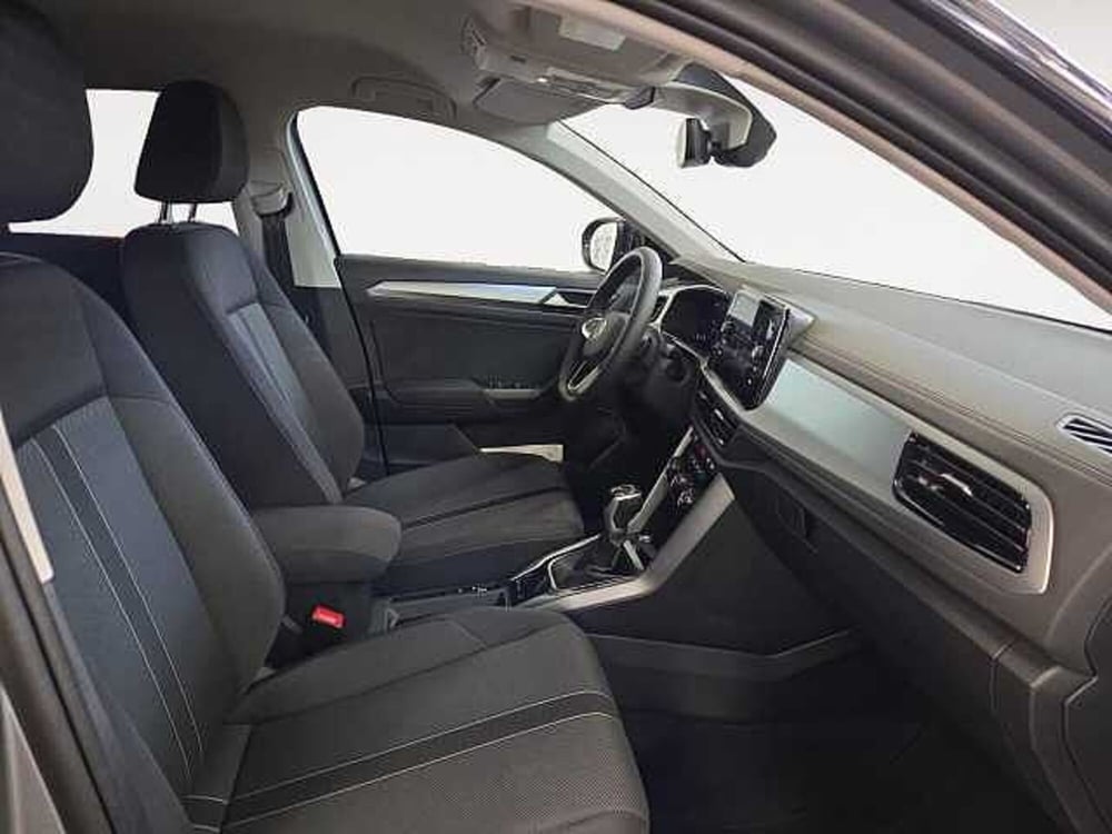 Volkswagen T-Roc nuova a Lecco (14)