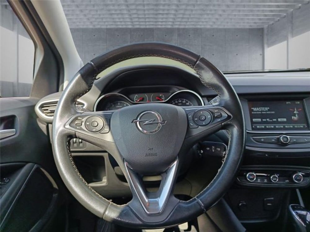 Opel Crossland usata a Bari (14)
