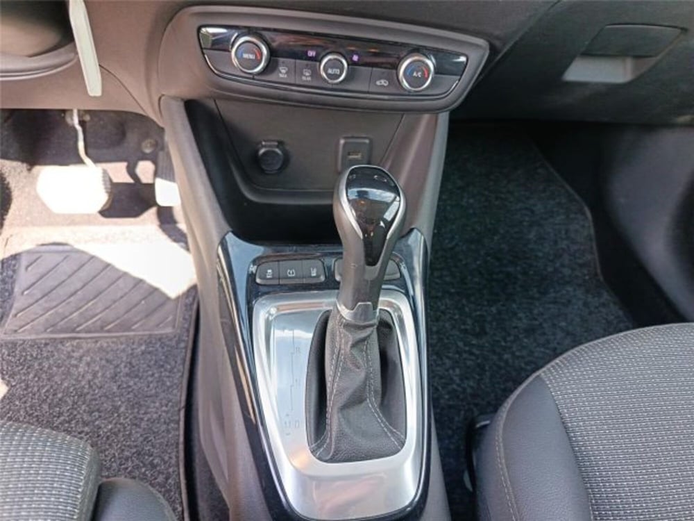Opel Crossland usata a Bari (19)