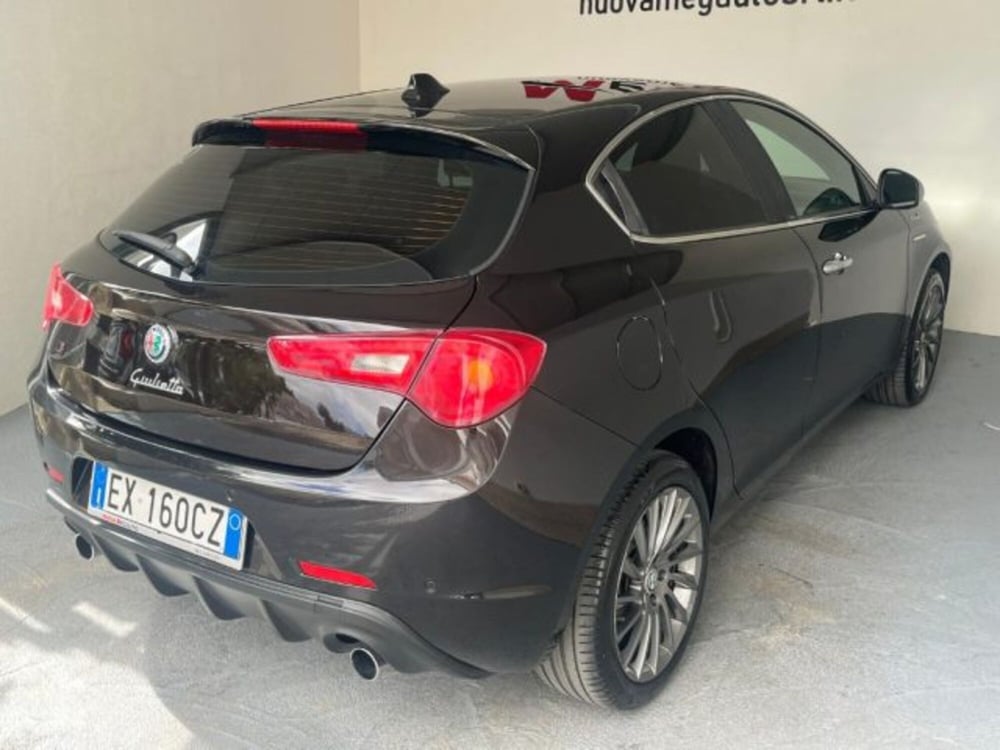 Alfa Romeo Giulietta usata a Trapani (17)