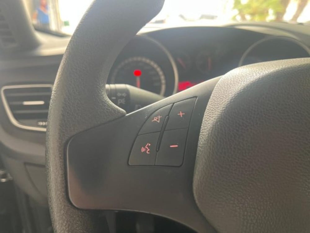 Alfa Romeo Giulietta usata a Trapani (8)