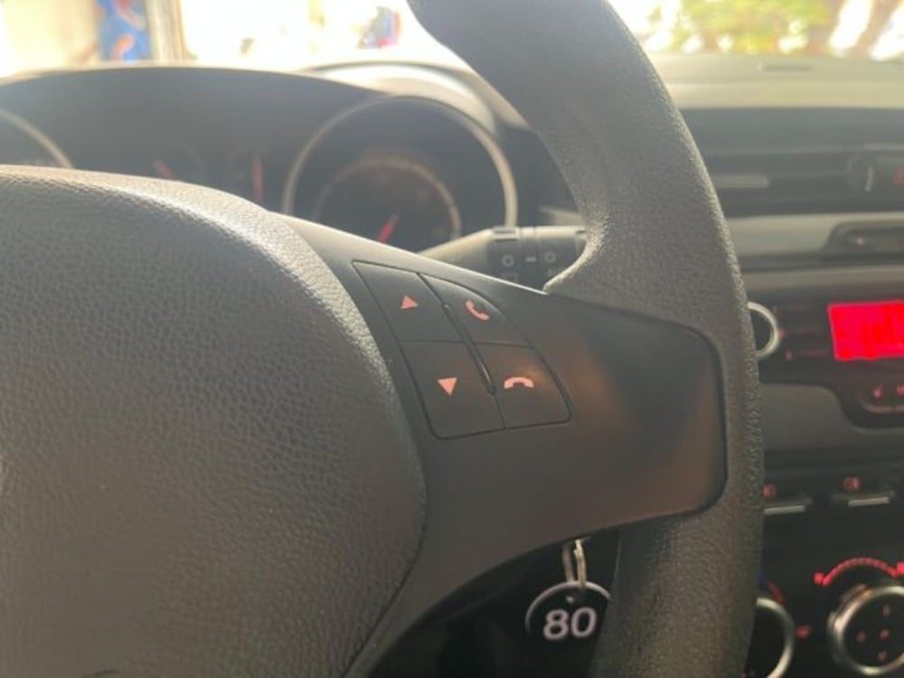 Alfa Romeo Giulietta usata a Trapani (9)