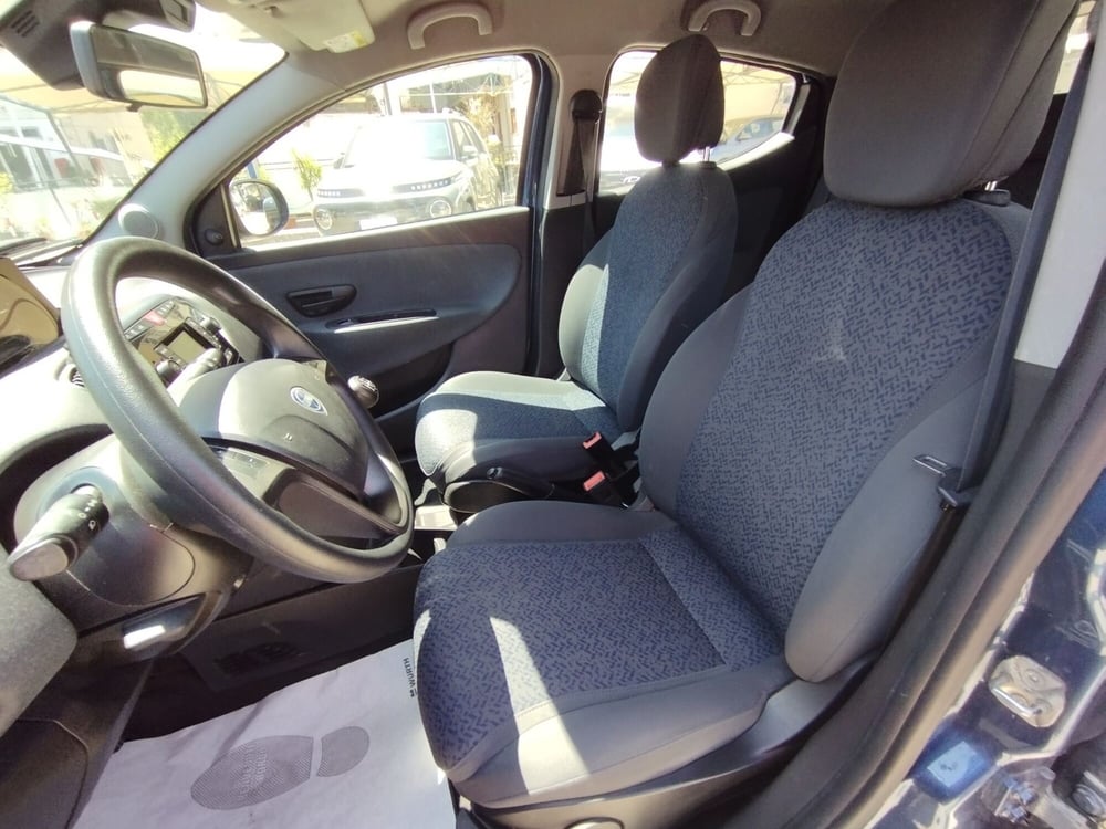 Lancia Ypsilon usata a Palermo (7)