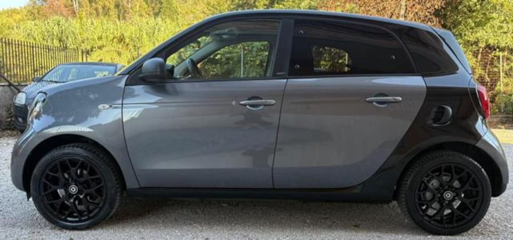 smart forfour usata a Roma (2)