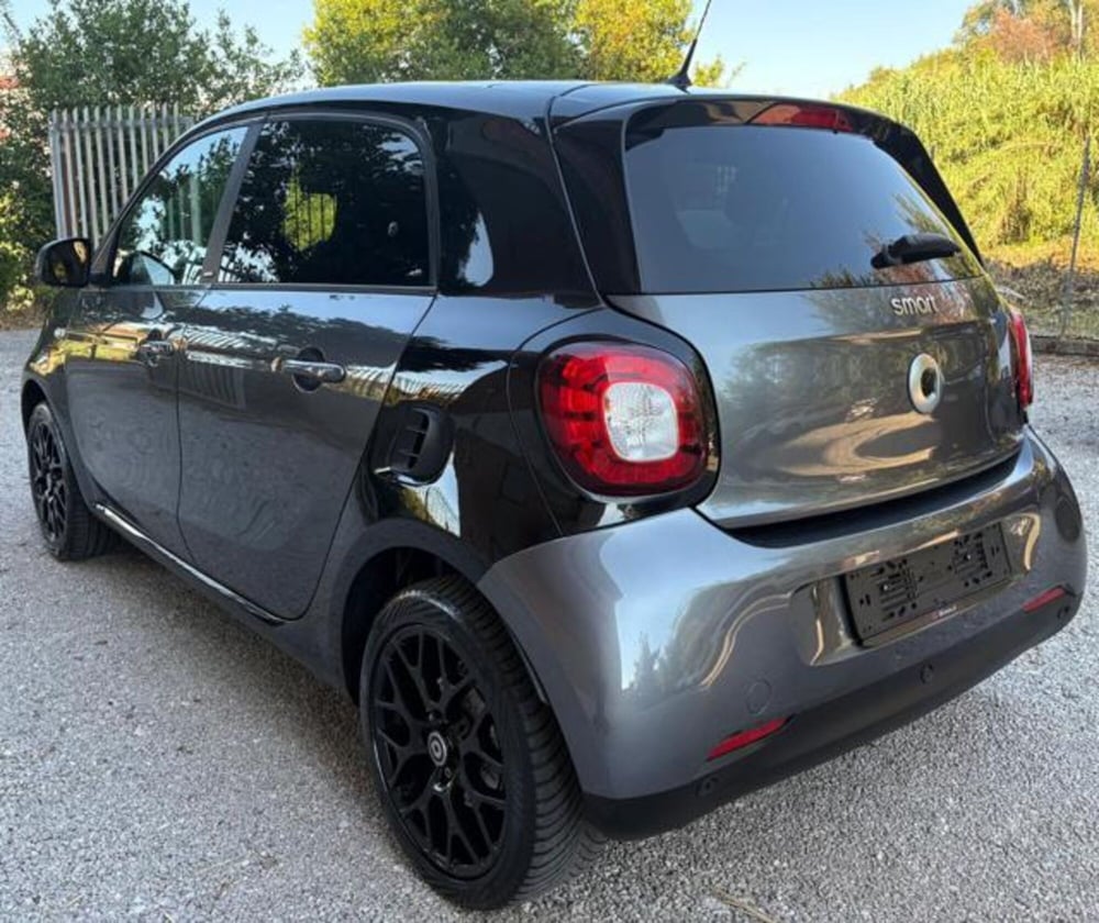 smart forfour usata a Roma (3)