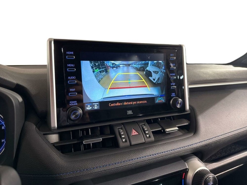Toyota Rav4 usata a Lecco (11)