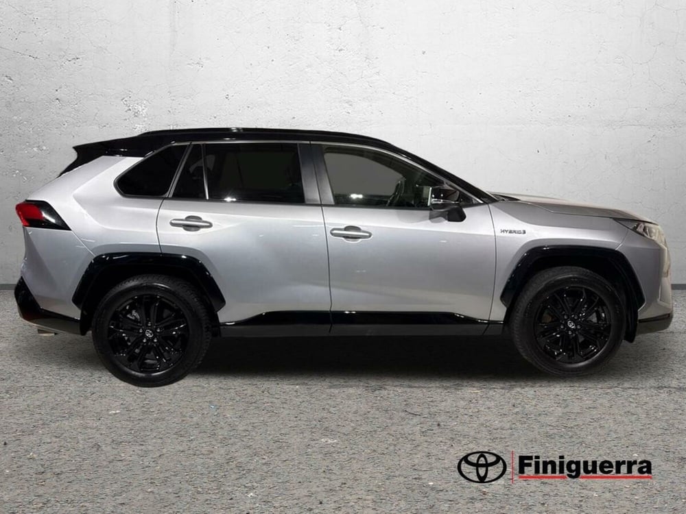 Toyota Rav4 usata a Lecco (6)