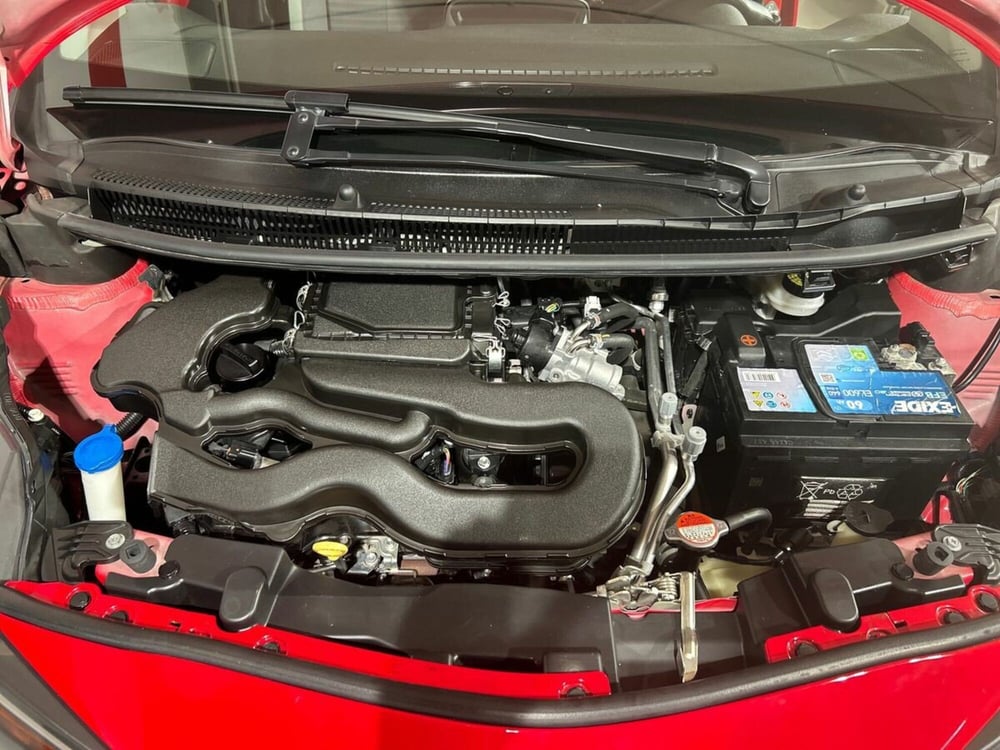 Toyota Aygo usata a Lecco (14)