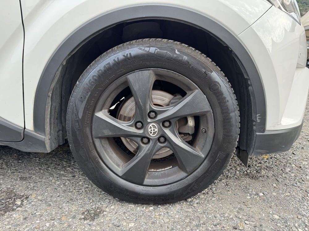 Toyota Toyota C-HR usata a Como (12)