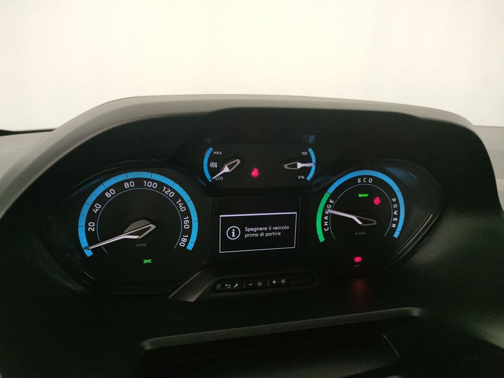 Peugeot e-Partner Furgone nuova a Caserta (17)
