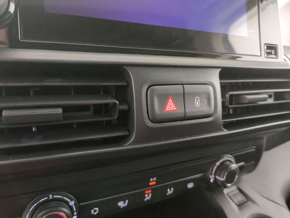Peugeot e-Partner Furgone nuova a Caserta (20)