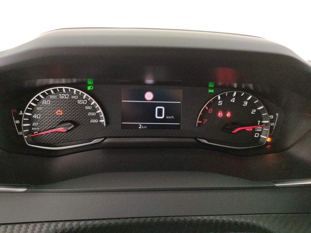 Peugeot 208 usata a Caserta (20)