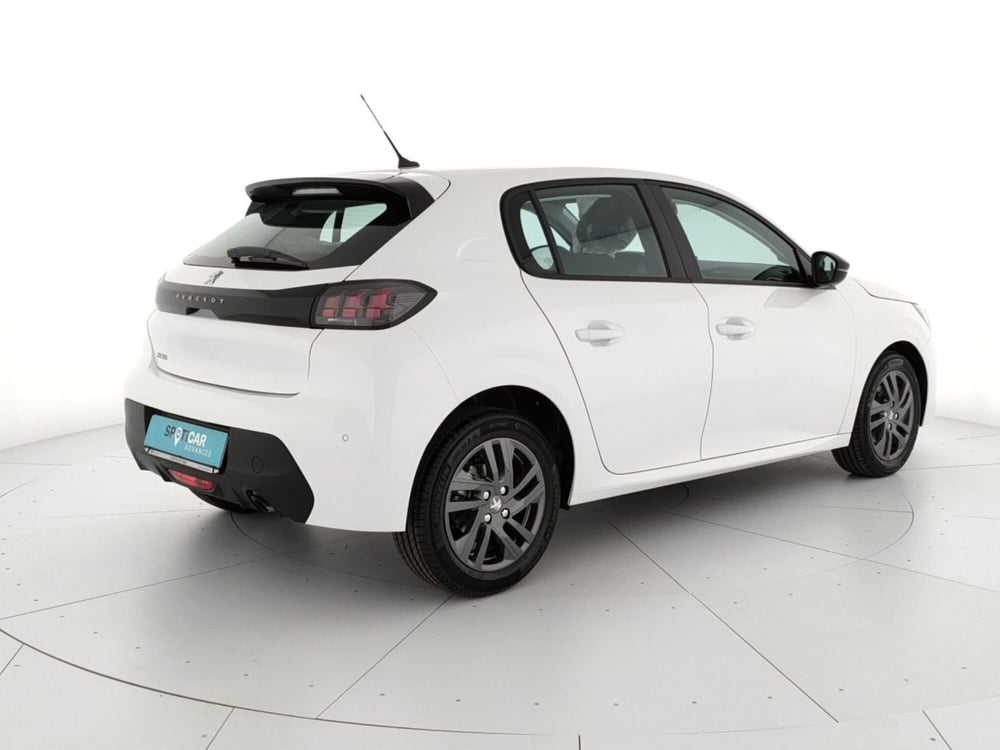 Peugeot 208 usata a Caserta (5)