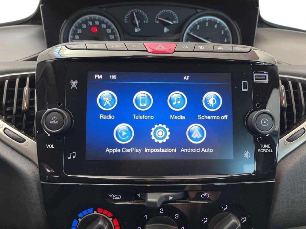 Lancia Ypsilon usata a Torino (14)
