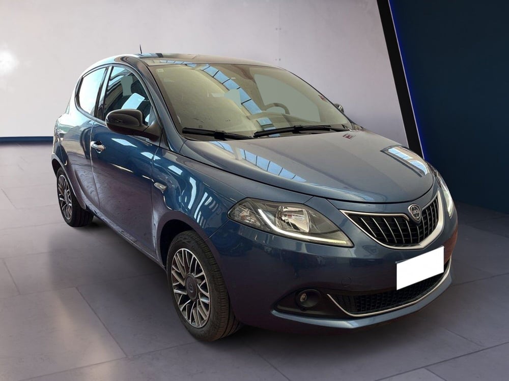 Lancia Ypsilon usata a Torino (3)