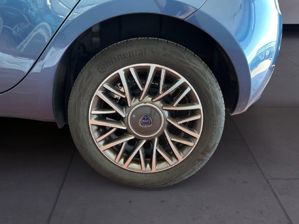 Lancia Ypsilon usata a Torino (8)