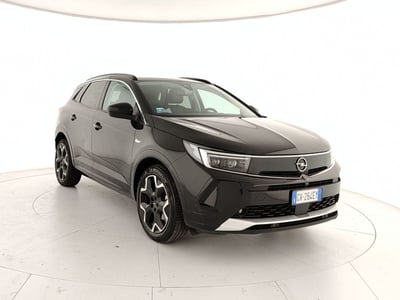 Opel Grandland 1.5 diesel Ecotec aut. Ultimate del 2024 usata a Caserta