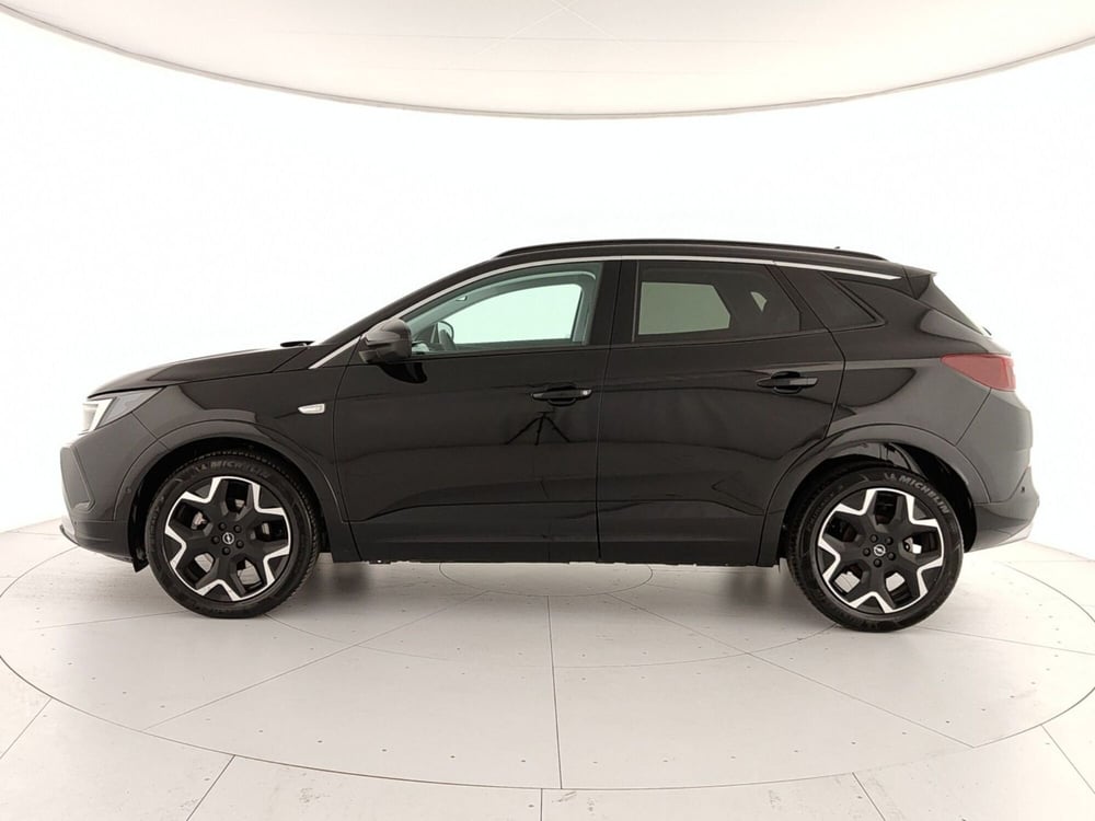 Opel Grandland usata a Caserta (8)