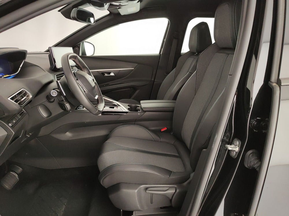 Peugeot 3008 usata a Caserta (16)