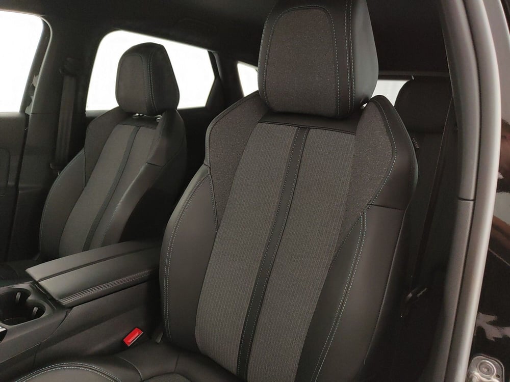 Peugeot 3008 usata a Caserta (17)