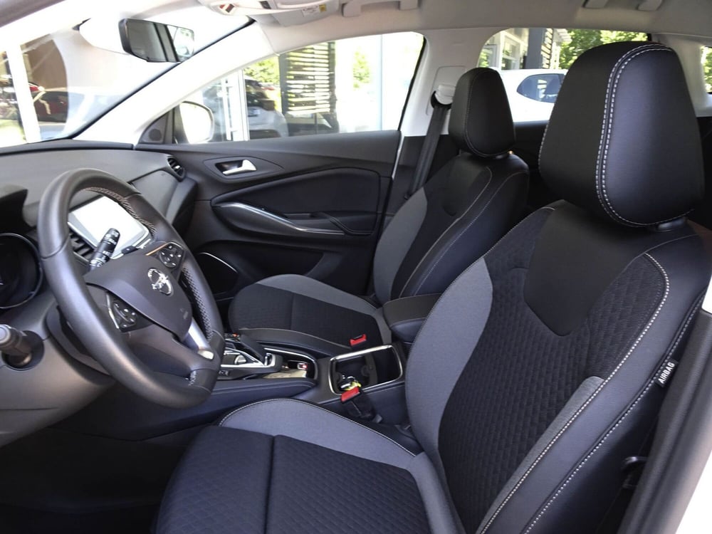 Opel Grandland X usata a Treviso (11)