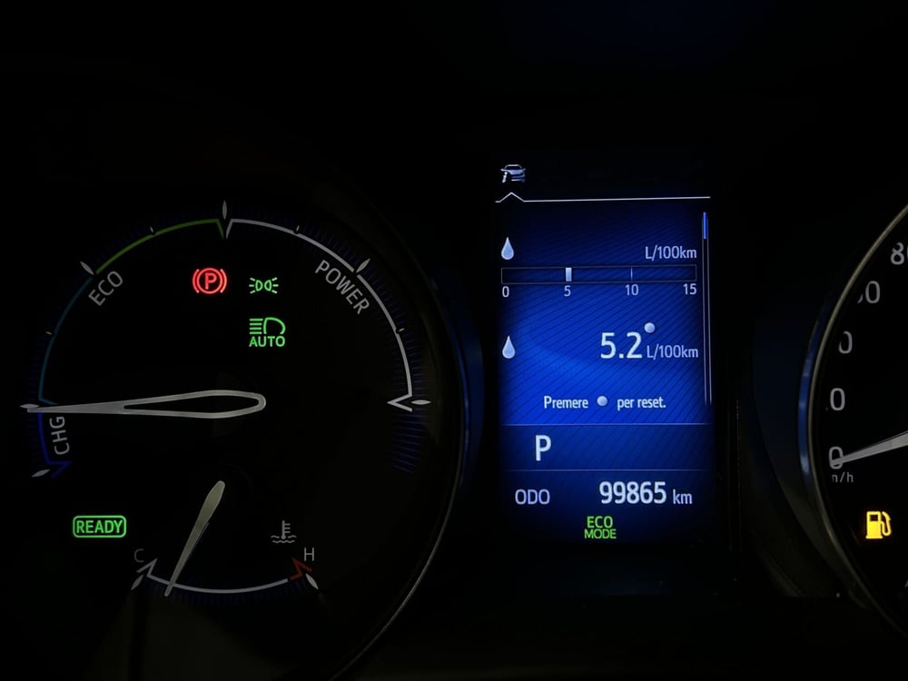 Toyota Toyota C-HR usata a Milano (13)