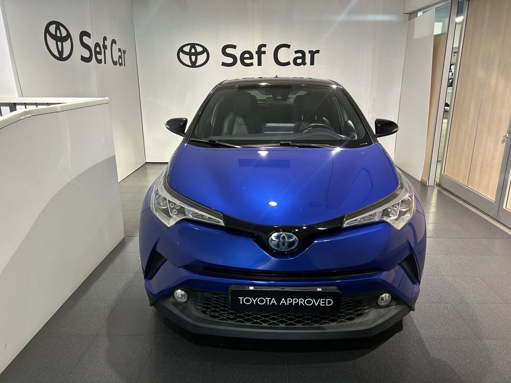 Toyota Toyota C-HR usata a Milano (5)